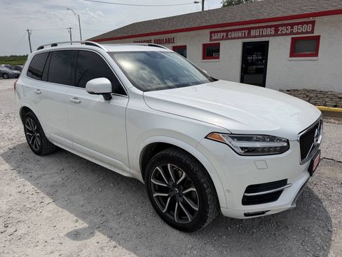 Used 2016 Volvo XC90 T6 Momentum w/ Momentum Plus Package AWD/4WD image 1