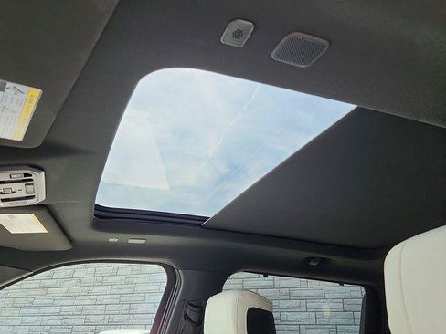 Certified 2023 Toyota Tundra Capstone AWD/4WD image 14