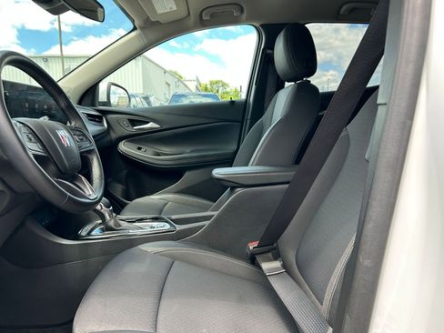 Used 2025 Buick Encore GX Preferred FWD image 22