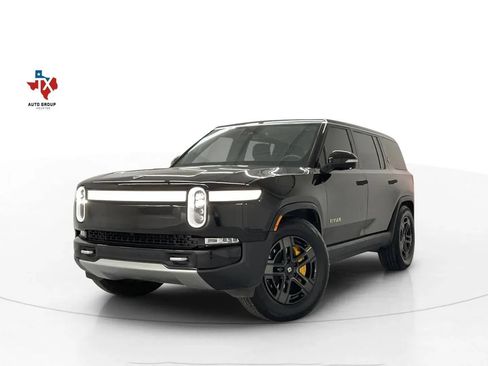 Used 2023 Rivian R1S Adventure AWD/4WD image 6