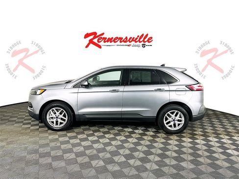 Used 2022 Ford Edge SEL image 4