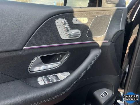 Used 2025 Mercedes-Benz GLE 350 4MATIC image 11