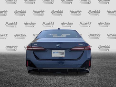 Used 2026 BMW i5 M60 AWD/4WD image 9
