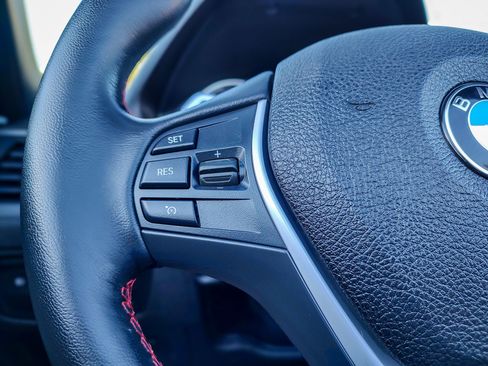 Used 2020 BMW 230i xDrive Convertible w/ Premium Package image 17