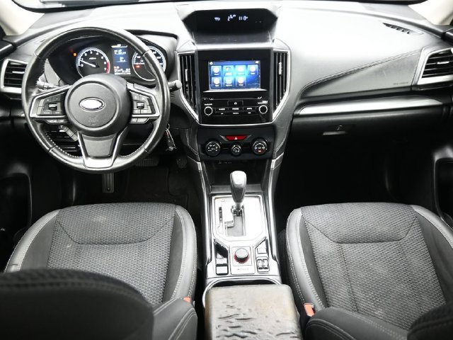 Used 2020 Subaru Forester Premium AWD/4WD image 18