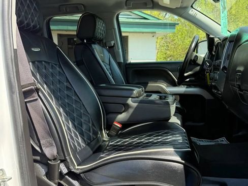 Used 2017 Chevrolet Silverado 1500 LT w/ All Star Edition AWD/4WD image 19