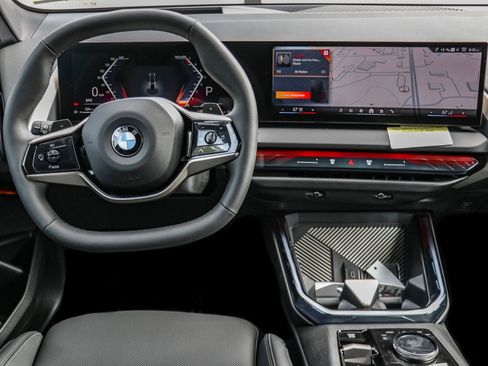 New 2025 BMW X3 xDrive30i w/ Premium Package image 15