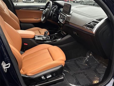 Used 2024 BMW X3 M40i image 9