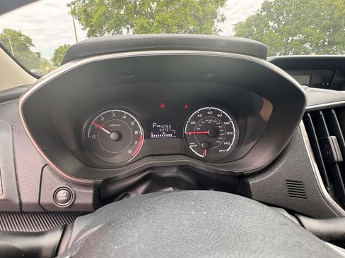 Used 2019 Subaru Crosstrek 2.0i Premium image 21