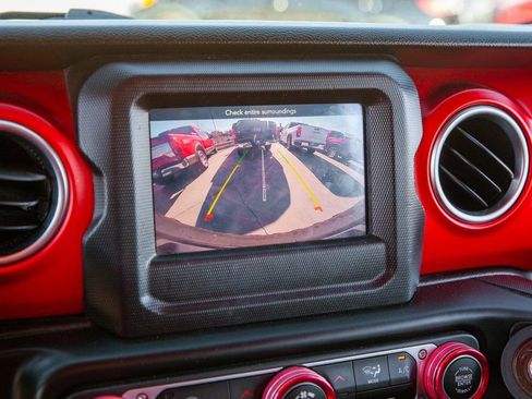 Used 2020 Jeep Wrangler Unlimited Rubicon image 16