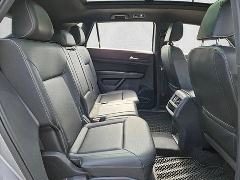 Used 2020 Volkswagen Atlas Cross Sport SEL FWD image 20
