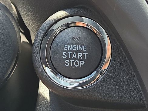 Certified 2024 Subaru Crosstrek 2.0i Premium image 16