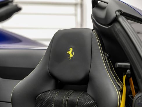 Used 2023 Ferrari 812 GTS RWD image 52