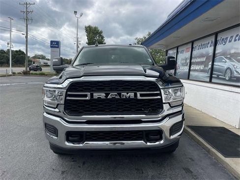 Used 2023 RAM 2500 Tradesman image 2