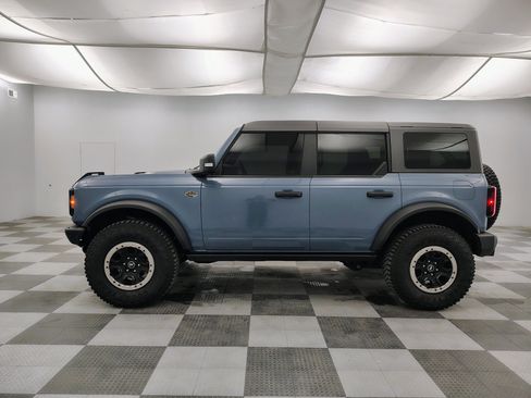 Used 2024 Ford Bronco Wildtrak AWD/4WD image 3