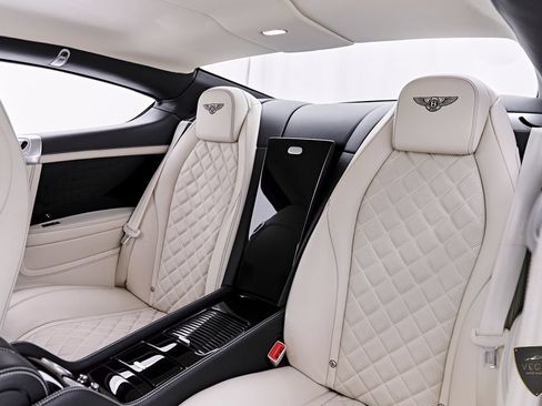 Used 2016 Bentley Continental GT AWD/4WD image 44