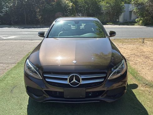 Used 2015 Mercedes-Benz C 300 4MATIC Sedan image 2