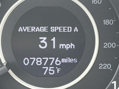 Used 2016 Honda CR-V Touring image 2