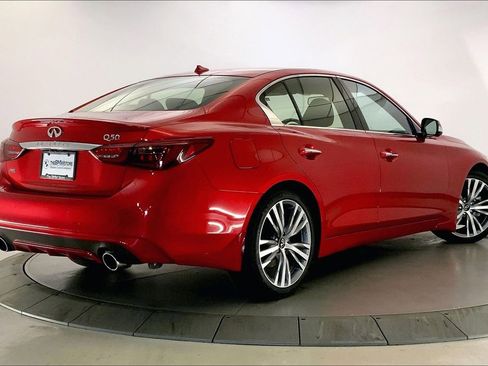 Used 2021 INFINITI Q50 Sensory w/ All Weather Package AWD/4WD image 12