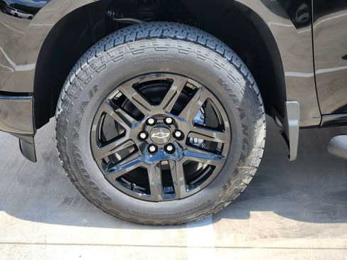 New 2026 Chevrolet Silverado 1500 RST w/ RST Select Package AWD/4WD image 11