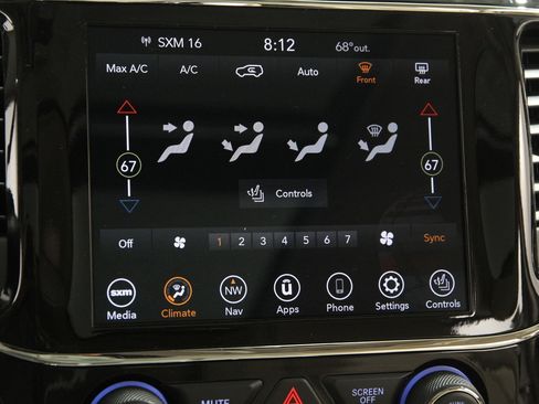 Used 2021 Jeep Grand Cherokee Overland image 11