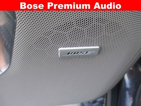 Used 2023 Chevrolet Tahoe Z71 w/ Z71 Off-Road Package AWD/4WD image 20