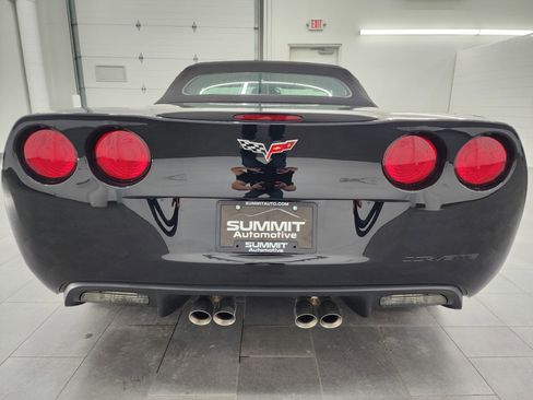 Used 2007 Chevrolet Corvette Convertible w/ Preferred Equipment Group image 55