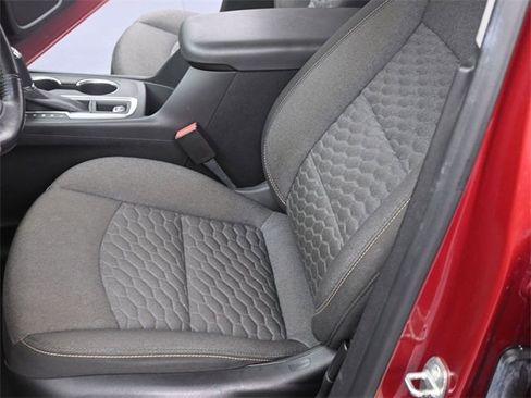 Used 2019 Chevrolet Equinox LT image 12