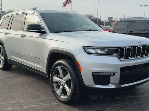 Used 2021 Jeep Grand Cherokee L Limited w/ Luxury Tech Group II image 8