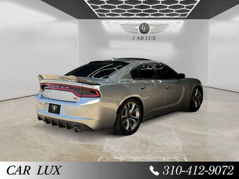 Used 2016 Dodge Charger R/T RWD image 5