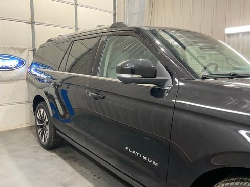 New 2026 Ford Expedition Max Platinum w/ Driver's Package AWD/4WD image 4