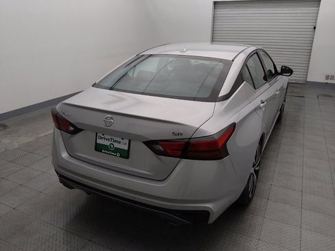 Used 2021 Nissan Altima 2.5 SR FWD image 7