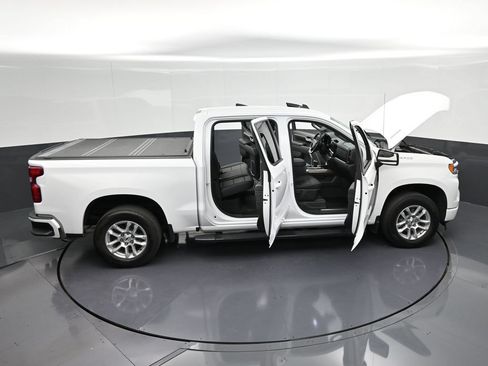 Used 2024 Chevrolet Silverado 1500 RST w/ Convenience Package II RWD image 33