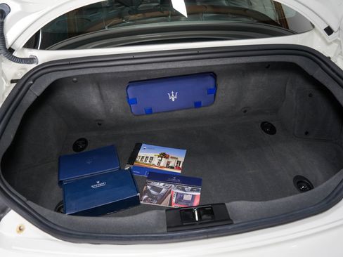 Used 2014 Maserati GranTurismo Coupe RWD image 47