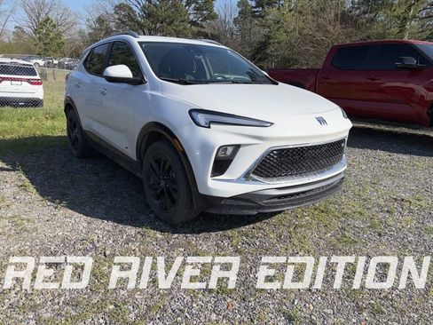 Used 2025 Buick Encore GX Sport Touring w/ Comfort Package image 1