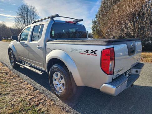 Used 2012 Nissan Frontier PRO-4X w/ Pro-4x Luxury Pkg image 8