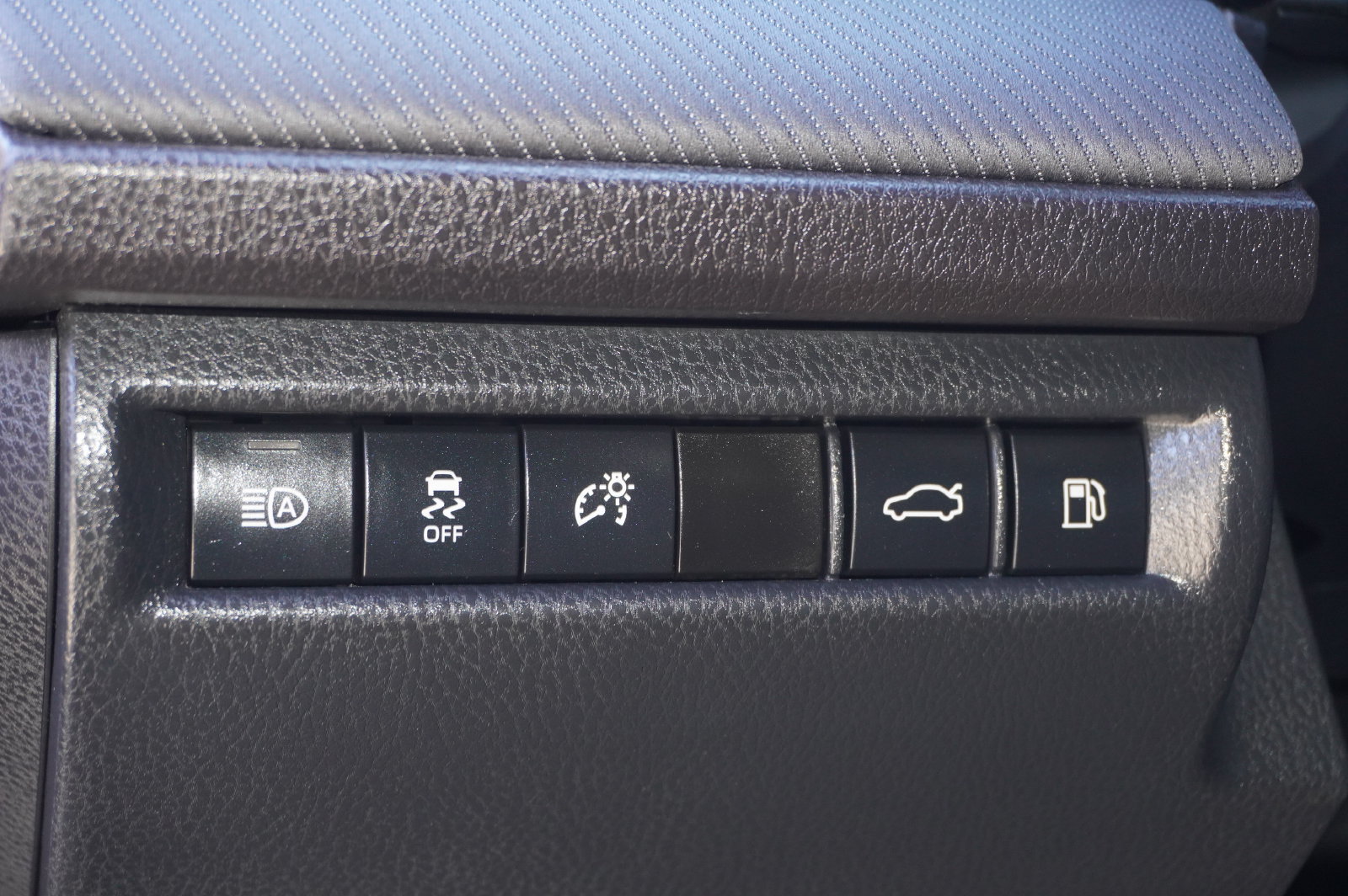 Certified 2026 Toyota Camry SE w/ Multimedia Upgrade Package FWD image 12