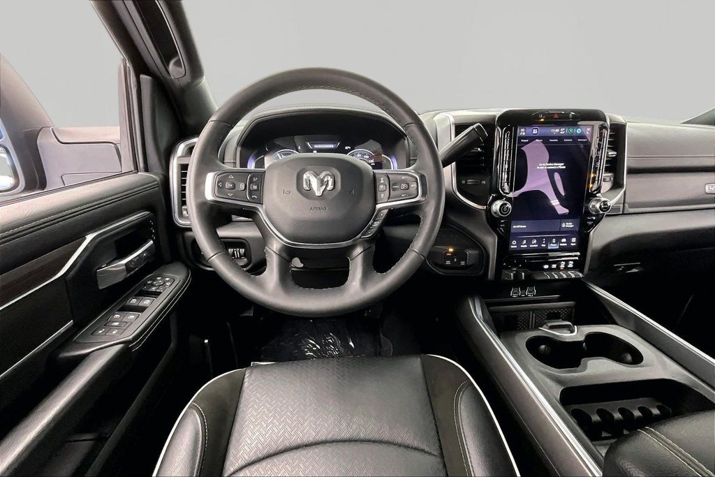 Used 2025 RAM 2500 Laramie w/ Night Edition AWD/4WD image 5