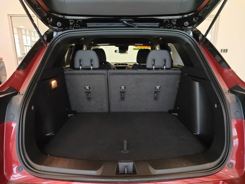 Used 2023 Chevrolet TrailBlazer RS FWD image 15