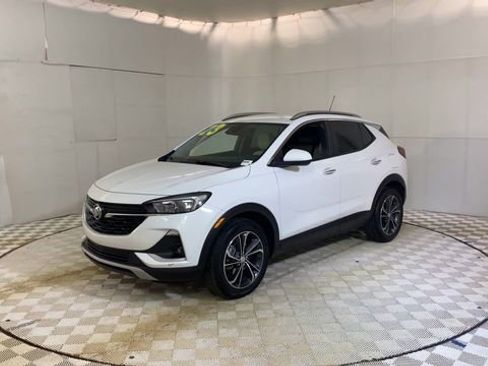 Used 2023 Buick Encore GX Select w/ Safety Package II image 4