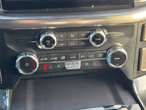 Used 2023 Ford F150 Lariat w/ Equipment Group 502A High image 25