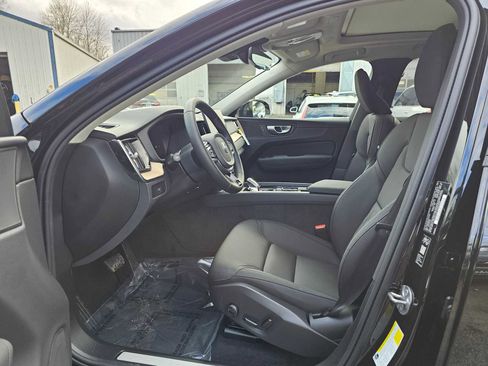 New 2026 Volvo XC60 B5 Plus w/ Protection Package Premier image 27