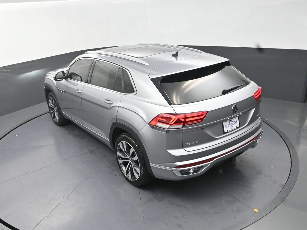 Used 2023 Volkswagen Atlas Cross Sport SEL Premium R-Line AWD/4WD image 17
