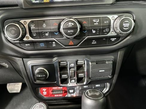 Used 2023 Jeep Wrangler Unlimited Rubicon 4xe w/ Cold Weather Group image 22