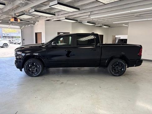 New 2026 RAM 1500 Big Horn AWD/4WD image 4