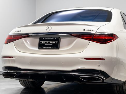 Used 2023 Mercedes-Benz S 580 4MATIC Sedan image 71