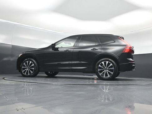 Used 2025 Volvo XC60 B5 Plus AWD/4WD image 52
