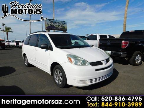 Used 2004 Toyota Sienna CE image 1