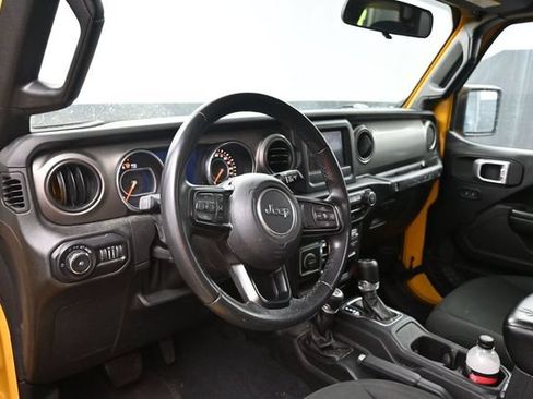 Used 2020 Jeep Wrangler Unlimited Sport AWD/4WD image 12