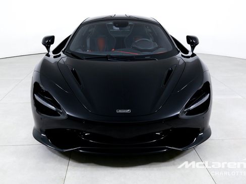 New 2027 McLaren 750S RWD image 4